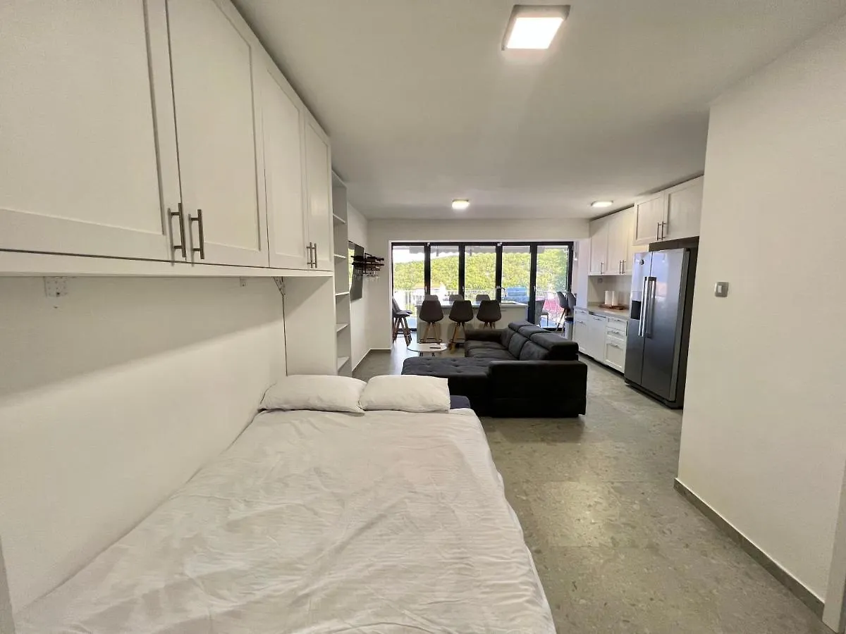 Apartment Initium Novum Jadranovo